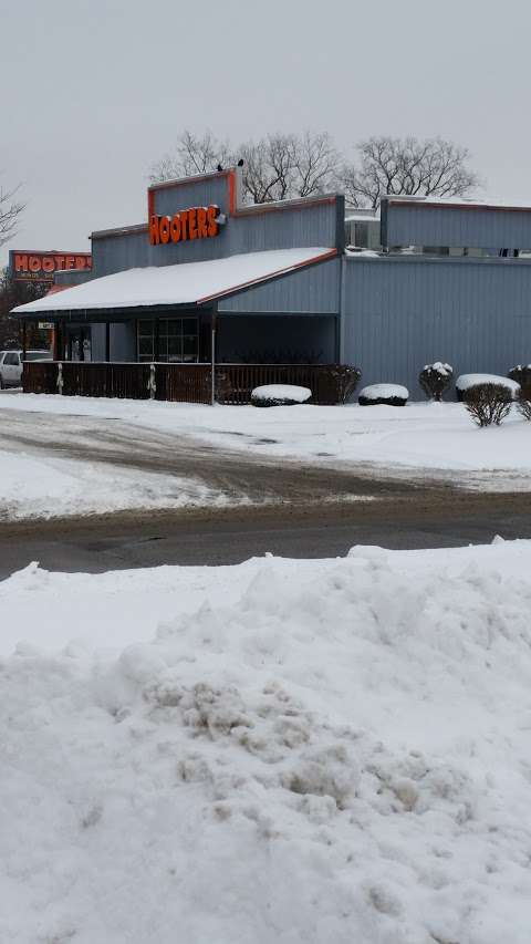Hooters Hooters